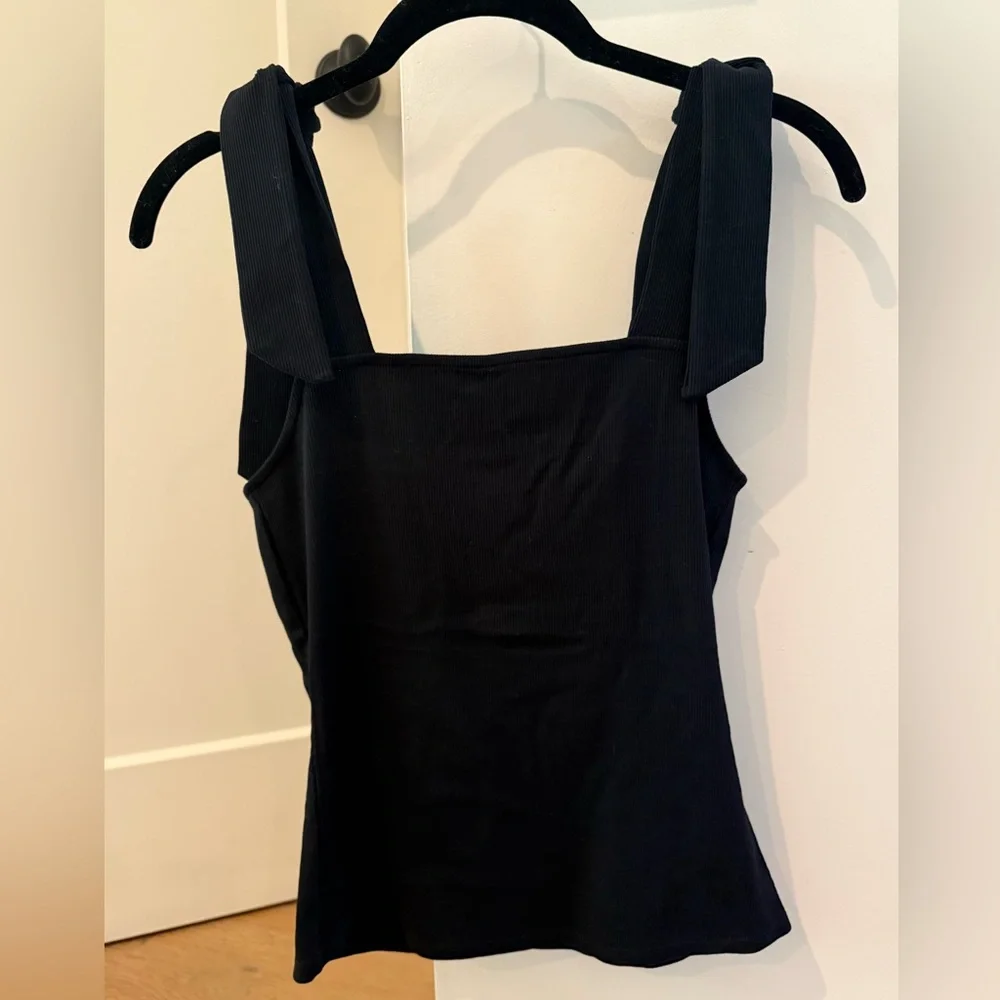 Sezane Aria Top - Picture 3 of 8